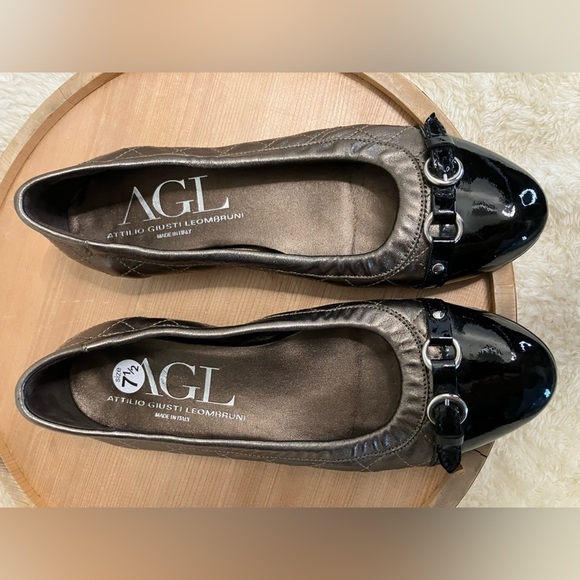 AGL Monika Cap Toe Ballet Flats Copper & Patent Leather Buckle Accent Sz 38/Us 8 - Picture 3 of 13